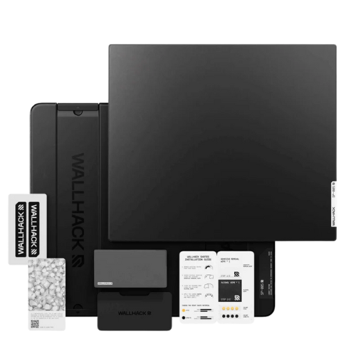 WALLHACKSの黒い設置用デバイスと説明書などの付属品