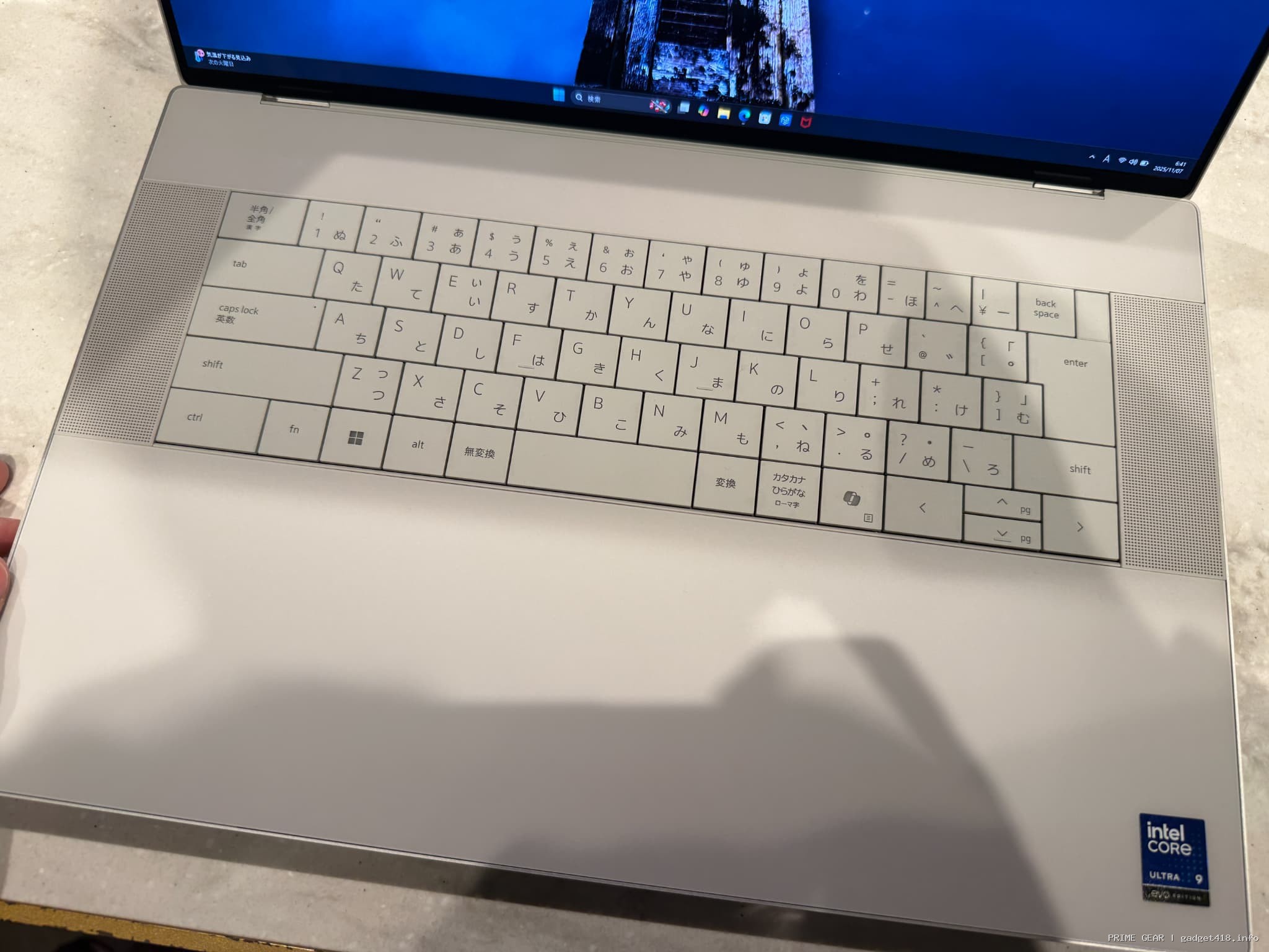 ノートパソコンのキーボード