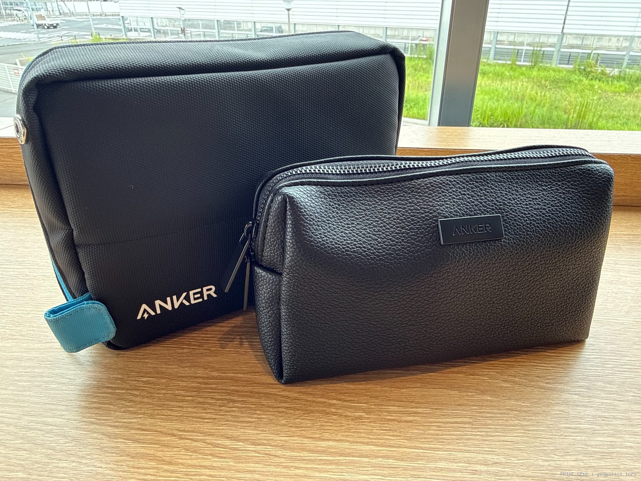Anker Style PouchとSmart Pouchを並べて比較