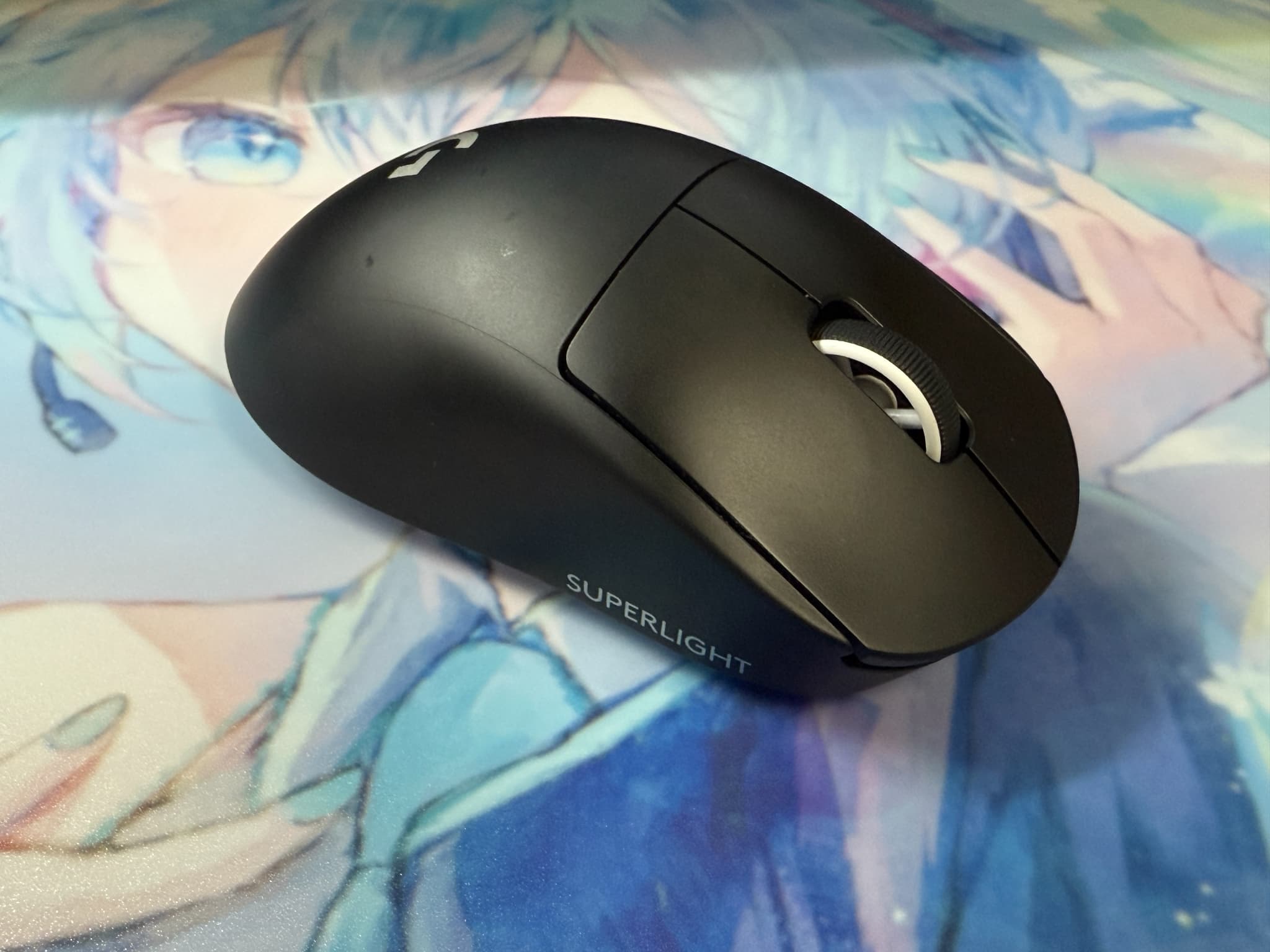 黒色のSUPERLIGHTマウス